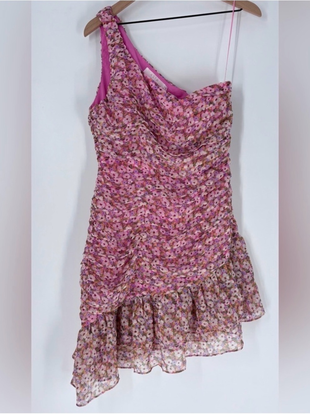 Astr One-Shoulder Pink Floral Mini Dress